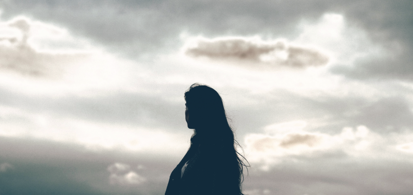 Szabó Imola Julianna Holtak aranya Gesztelyi Hermina-03