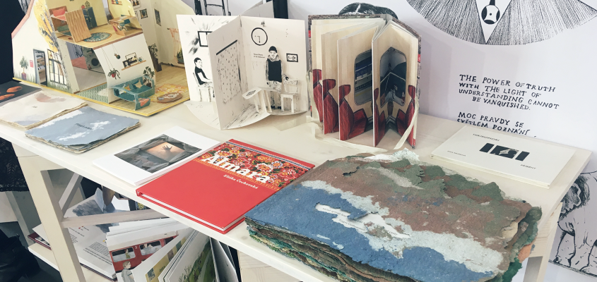 Parhuzamok Bologna-01