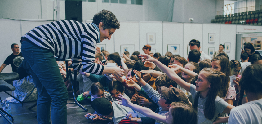 CSÍKSZEREDA Ágoston Szász Katalin Kelemen Kinga-02