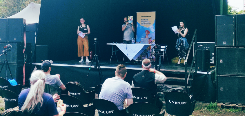 Pataki Moncsi Képregény-01