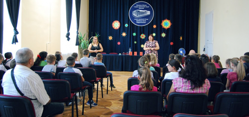 Utasi Anikó  Mészáros Anikó Epreskerti mesék-05