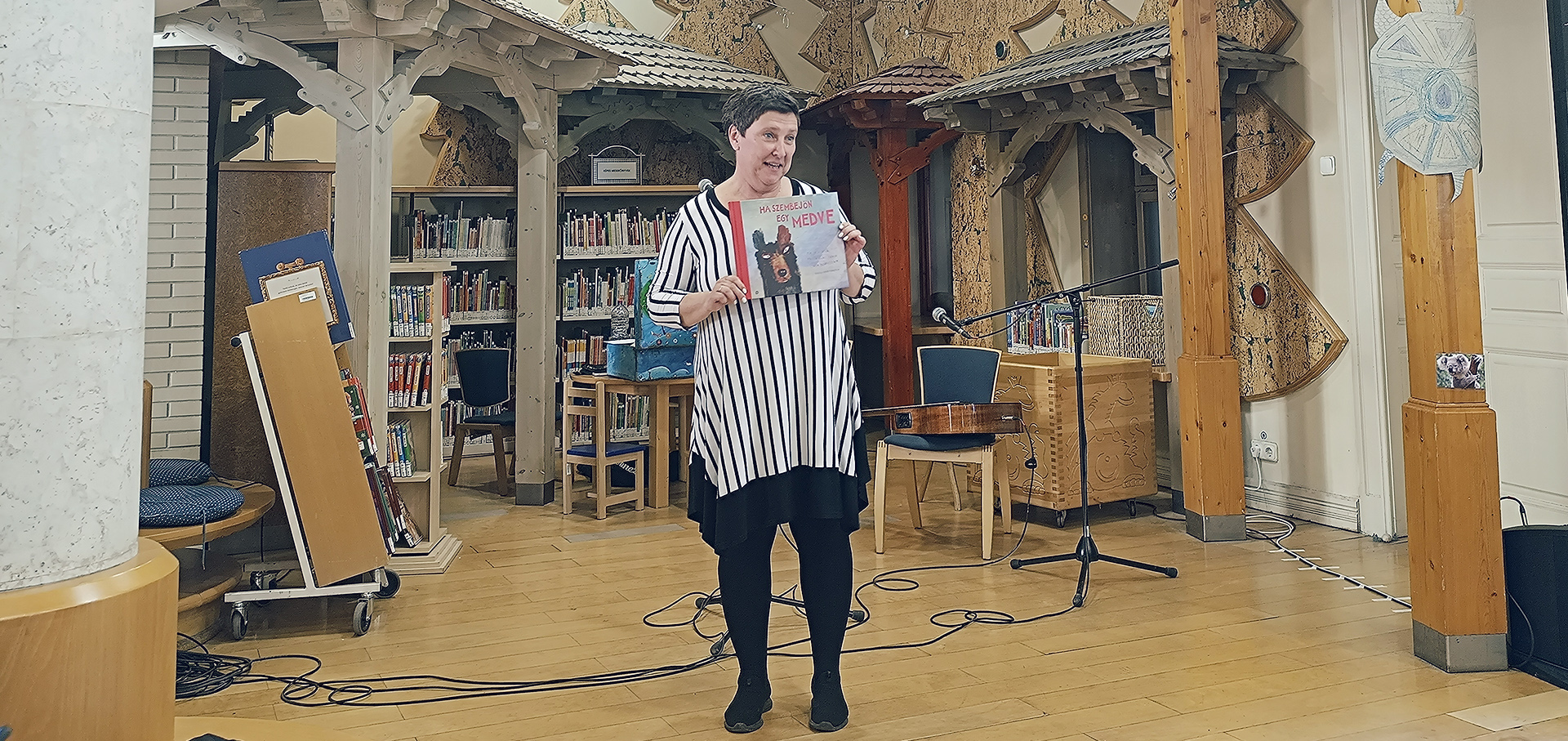 Medves  Kivelä Ha szembejon a medve-05