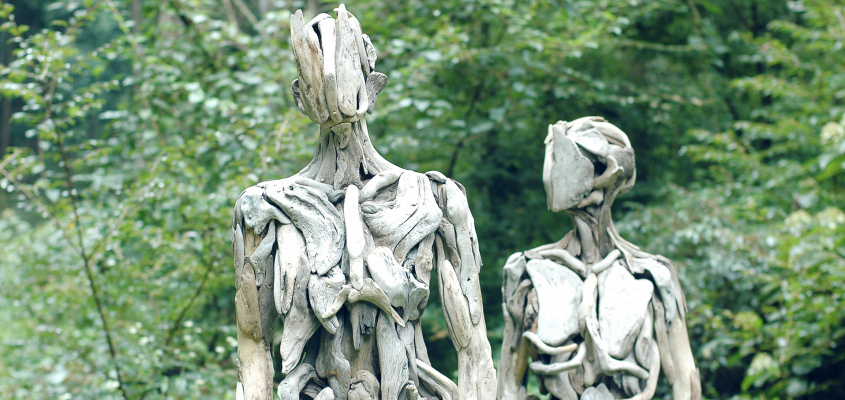 vissza a rengetegbe RUSVAI MÓNIKA-08